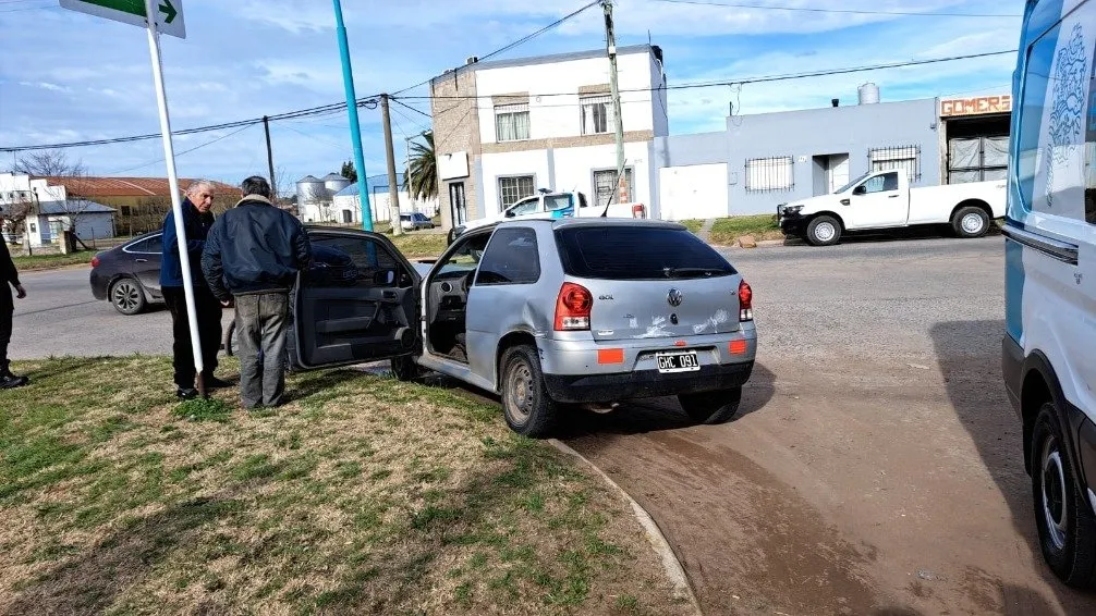 Choque con consecuencias leves en la avenida Mariano Unzué